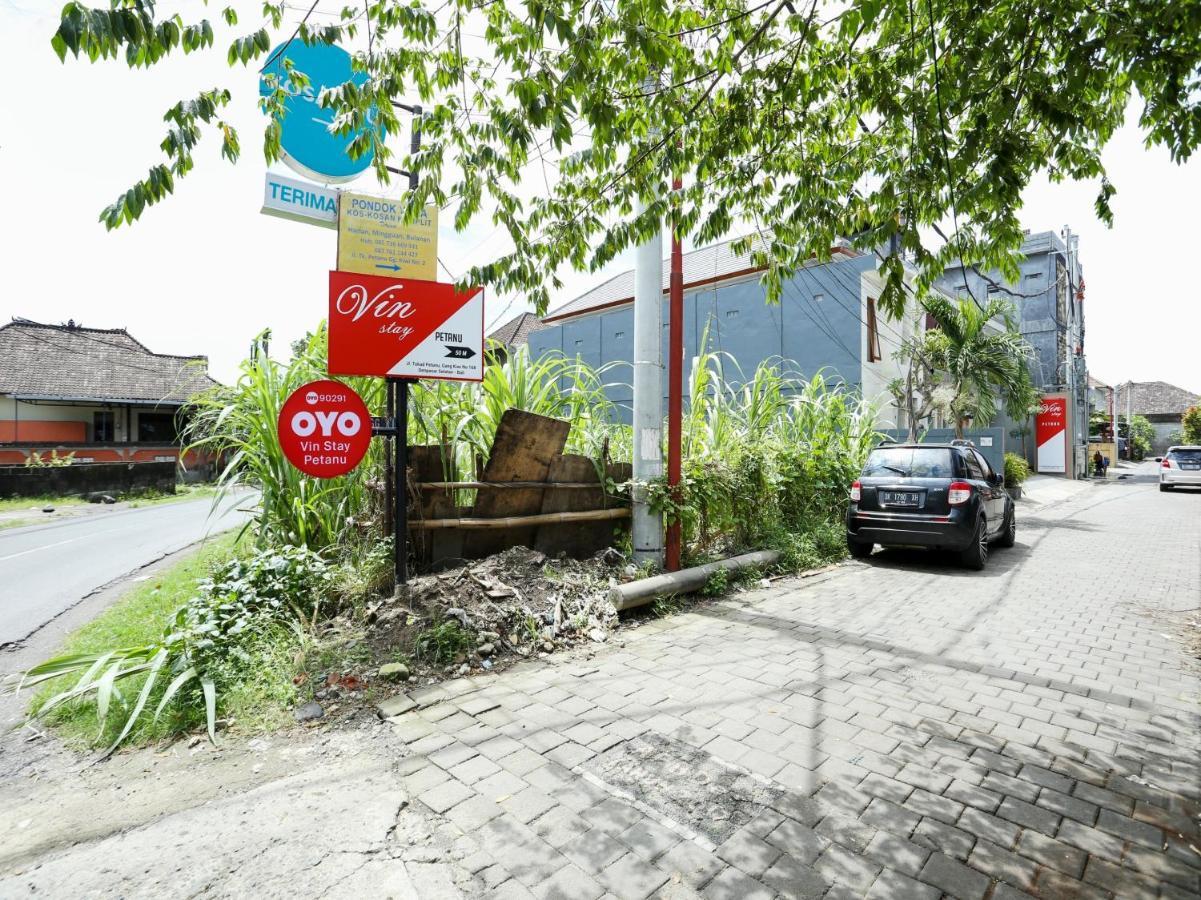 Super Oyo Capital O 90291 Vin Stay Petanu Pesanggaran Exteriér fotografie