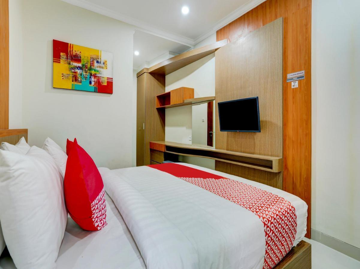 Super Oyo Capital O 90291 Vin Stay Petanu Pesanggaran Exteriér fotografie