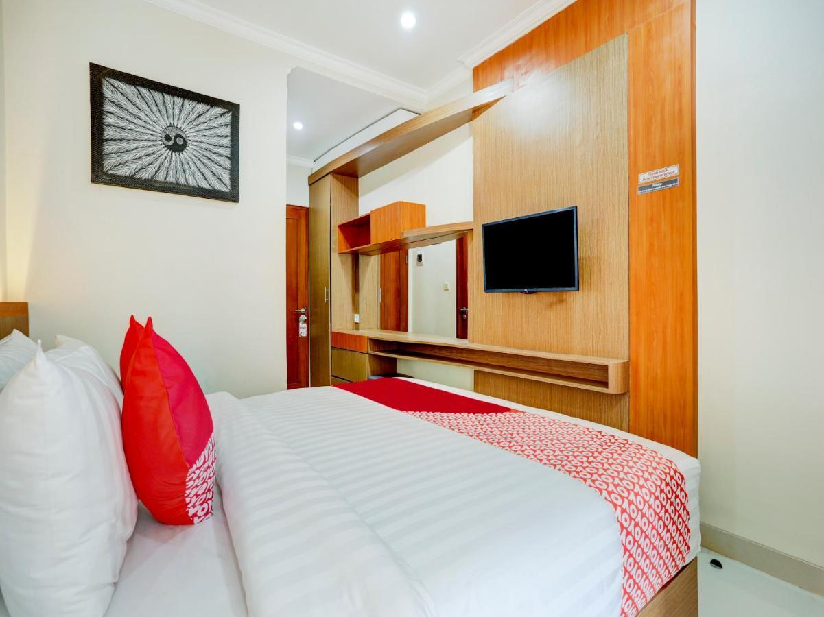 Super Oyo Capital O 90291 Vin Stay Petanu Pesanggaran Exteriér fotografie