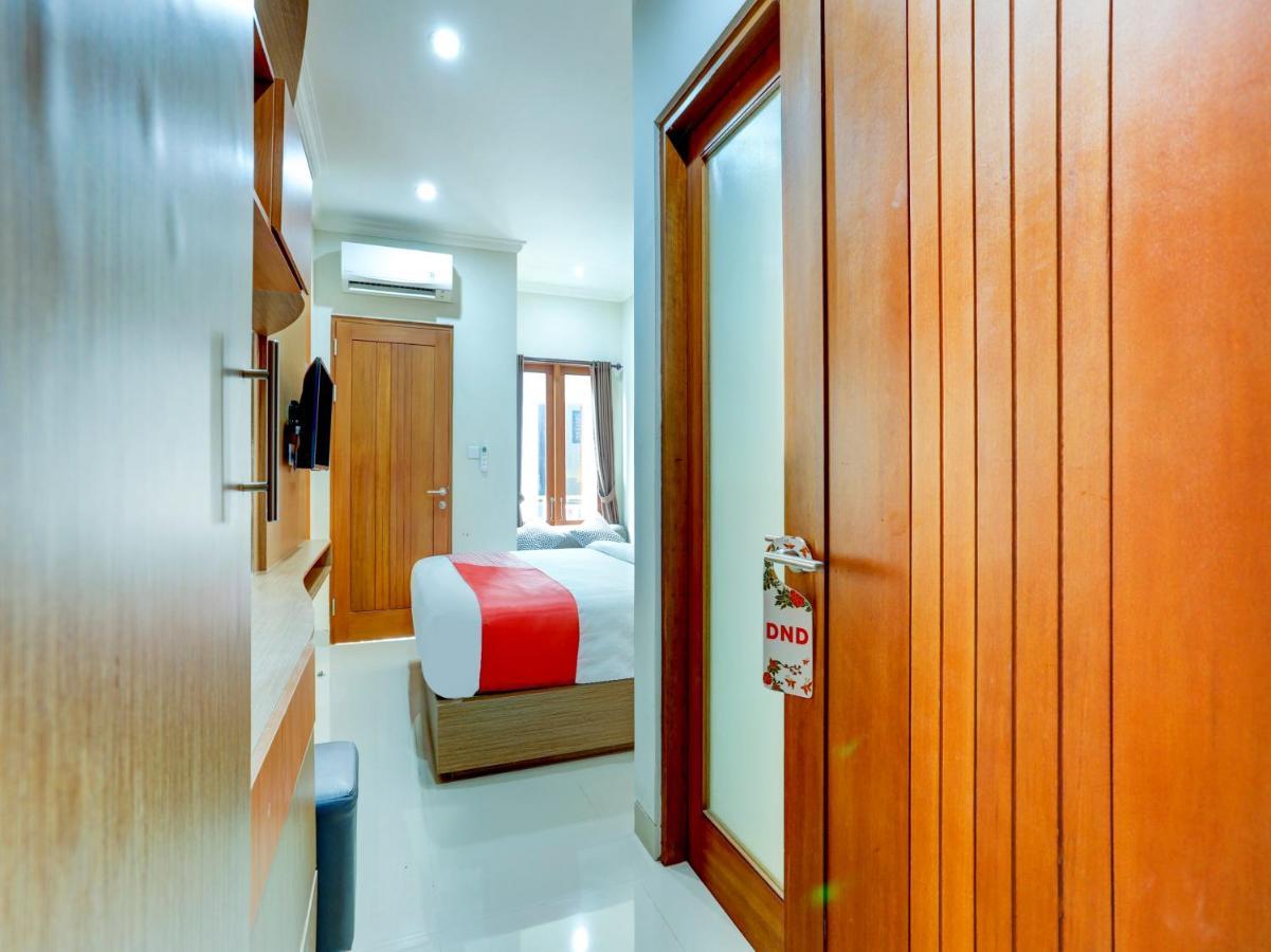 Super Oyo Capital O 90291 Vin Stay Petanu Pesanggaran Exteriér fotografie